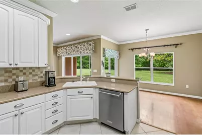 136 Sorrento Rd, Poinciana, FL 34759 - Photo 21