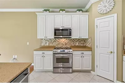 136 Sorrento Rd, Poinciana, FL 34759 - Photo 23
