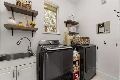 8050 Rural Retreat Court, Orlando, FL 32819 - Photo 29