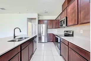 2361 Palm Park Loop, Clermont, FL 34714 - Photo 3