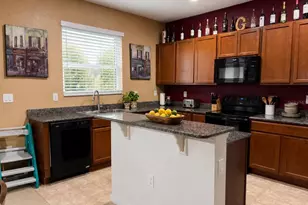 2809 Shelburne Way, Saint Cloud, FL 34772 - Photo 5