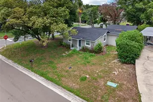 305 S Sharp St, Lake Wales, FL 33853 - Photo 1