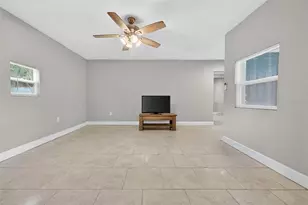 305 S Sharp St, Lake Wales, FL 33853 - Photo 15