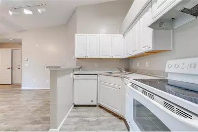 2210 Yankee Place #334, Orlando, FL 32839 - Photo 3
