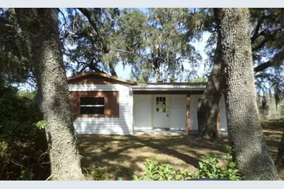 106 Pennsylvania Avenue, Pomona Park, FL 32181 - Photo 1
