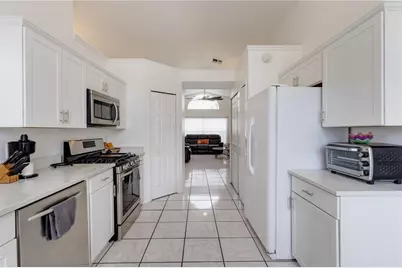 437 Via Del Sol Drive, Davenport, FL 33896 - Photo 15