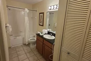 8101 Resort Village Dr, Orlando, FL 32821 - Photo 17