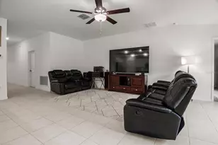 1856 Red Loop, Lakeland, FL 33801 - Photo 3