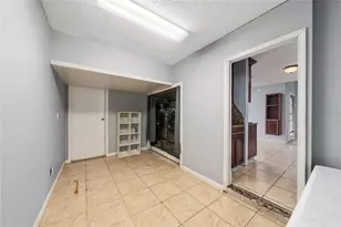 8810 Kensington Ct, Kissimmee, FL 34747 - Photo 9