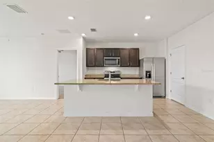 5274 Mayor Dr, Saint Cloud, FL 34771 - Photo 5