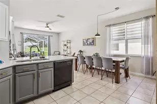 147 Troon Cir, Davenport, FL 33897 - Photo 11