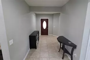 3729 Isles Arbor Ln, Kissimmee, FL 34746 - Photo 9