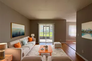 9933 Sweepstakes Ln, Orlando, FL 32837 - Photo 3