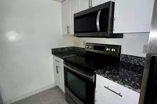 922 Lake Destiny Rd, Altamonte Springs, FL 32714 - Photo 9