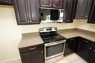 2926 Youngford St, Orlando, FL 32824 - Photo 9
