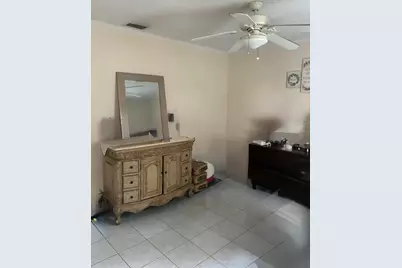 1405 W Rambla Street, Tampa, FL 33612 - Photo 7