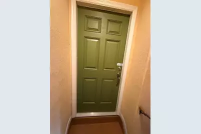 4817 Tuscan Loon Drive, Tampa, FL 33619 - Photo 5