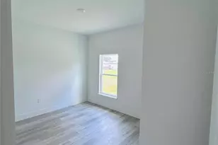 239 Greenbrier Ave NW, Palm Bay, FL 32907 - Photo 11