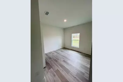 239 Greenbrier Avenue NW, Palm Bay, FL 32907 - Photo 13