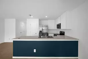 831 Lynx, Davenport, FL 33837 - Photo 7