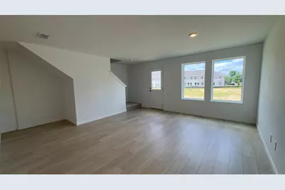 831 Lynx, Davenport, FL 33837 - Photo 3