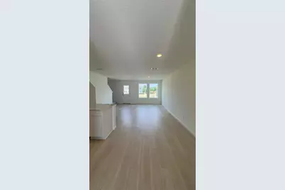 831 Lynx, Davenport, FL 33837 - Photo 7