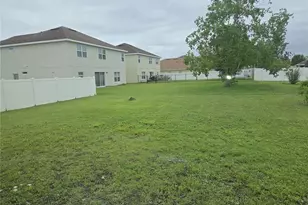 2253 Sheboygan Pl, Kissimmee, FL 34758 - Photo 13