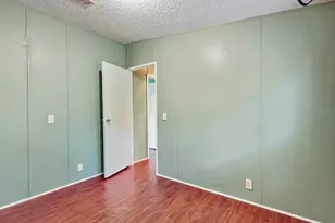54735 Williams St, Astor, FL 32102 - Photo 11