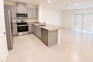 2199 Longleaf Rd, Davenport, FL 33837 - Photo 3
