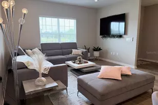 380 Huckleberry Blossom Dr, Saint Cloud, FL 34771 - Photo 5