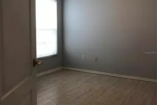 9405 Hidden Water Cir, Riverview, FL 33578 - Photo 9