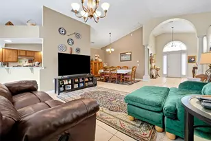 816 Knightsbridge Cir, Davenport, FL 33896 - Photo 9