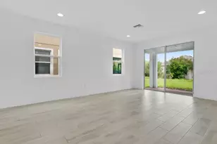 6214 Sea Amber Ln, Apollo Beach, FL 33572 - Photo 17