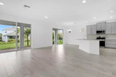 6214 Sea Amber Lane, Apollo Beach, FL 33572 - Photo 5