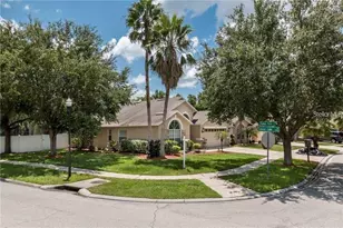 7139 Colony Pointe Dr, Riverview, FL 33578 - Photo 1