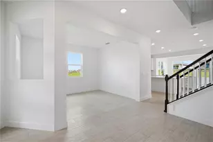 2012 Hammock Trace Dr, Parrish, FL 34219 - Photo 7
