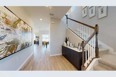 5311 Spring Maiden Circle, Apollo Beach, FL 33572 - Photo 3
