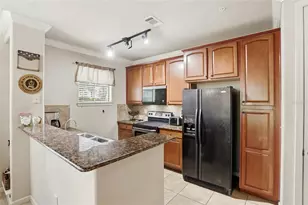 901 Charo Pkwy, Davenport, FL 33897 - Photo 7