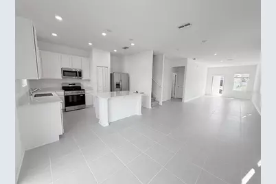 2747 Skyline Loop, Kissimmee, FL 34758 - Photo 7