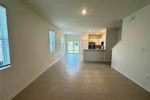 2655 Buttercup Lucine Ln, Ruskin, FL 33570 - Photo 3