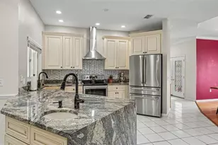 5453 Highlands Vista Cir, Lakeland, FL 33812 - Photo 13
