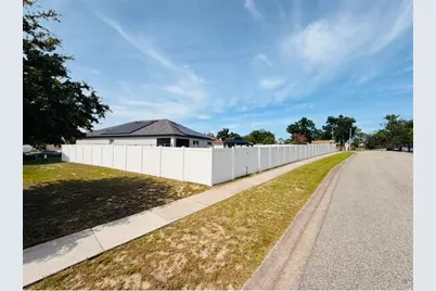 188 Tracy Court E, Haines City, FL 33844 - Photo 3