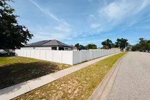 188 Tracy Ct E, Haines City, FL 33844 - Photo 3