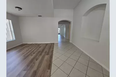 8423 Baywood Vista Drive, Orlando, FL 32810 - Photo 7