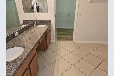 8423 Baywood Vista Drive, Orlando, FL 32810 - Photo 21