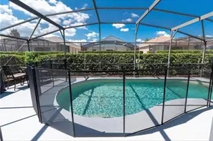 8121 Fan Palm Way, Kissimmee, FL 34747 - Photo 9