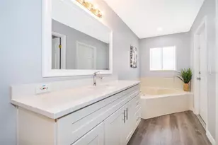 215 Paradise Woods Pl, Davenport, FL 33896 - Photo 17