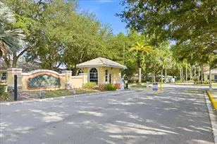 157 Ocean Bluff Dr, Poinciana, FL 34759 - Photo 37