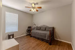 4911 Lazy Oaks Way, Saint Cloud, FL 34771 - Photo 17