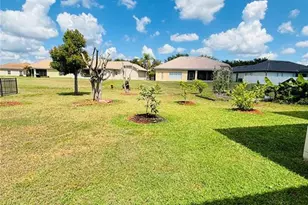 3578 Valleyview Dr, Kissimmee, FL 34746 - Photo 9